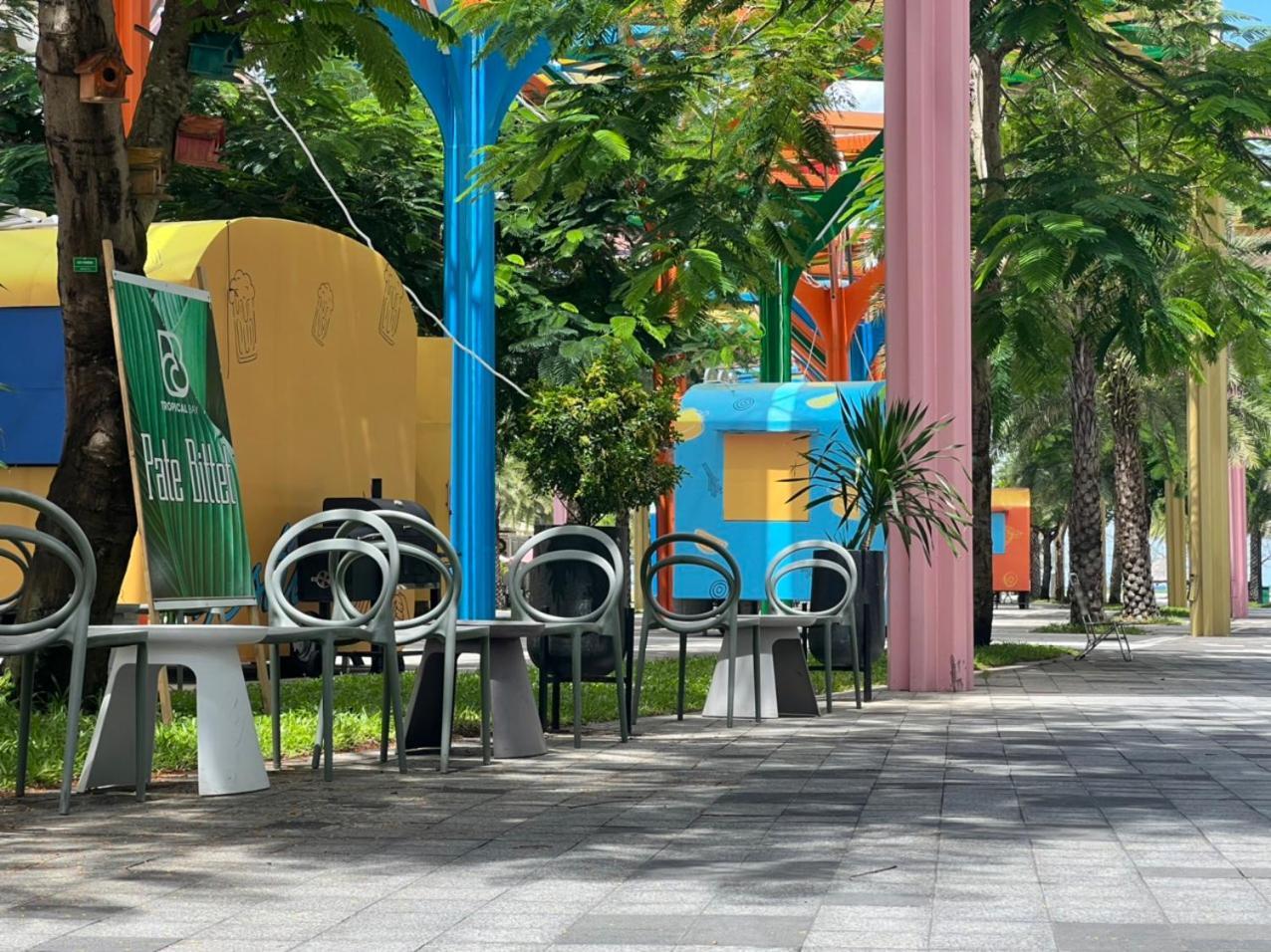 Отель Tropical Bay Grand World Дуонг-Донг Экстерьер фото